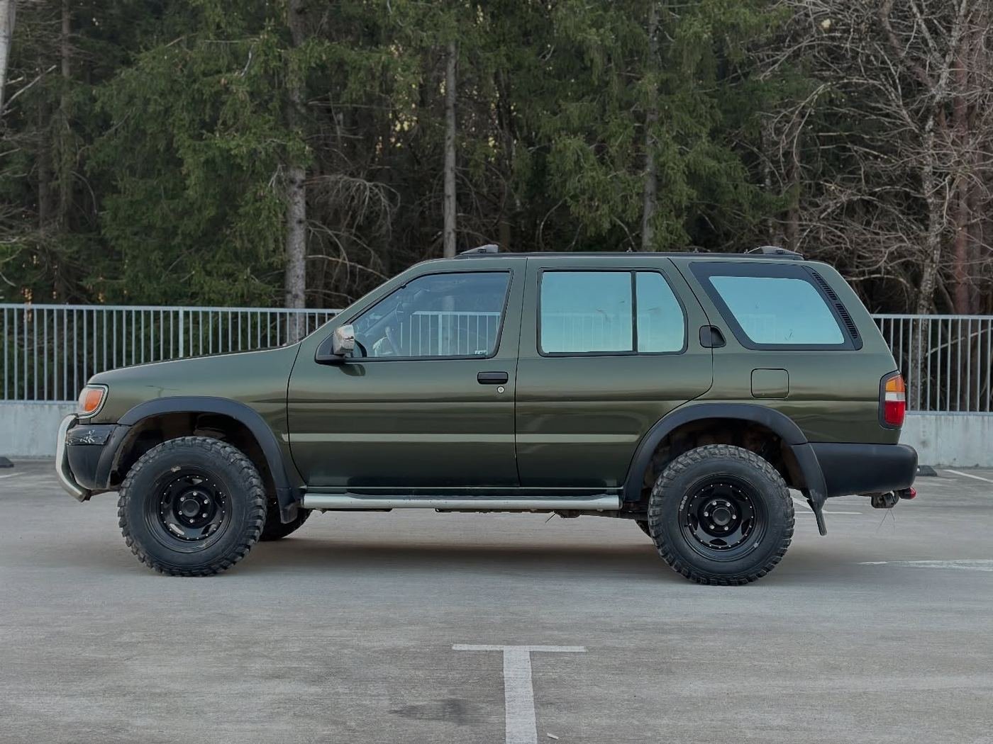 Nissan 3.3 V6 nuotrauka 8