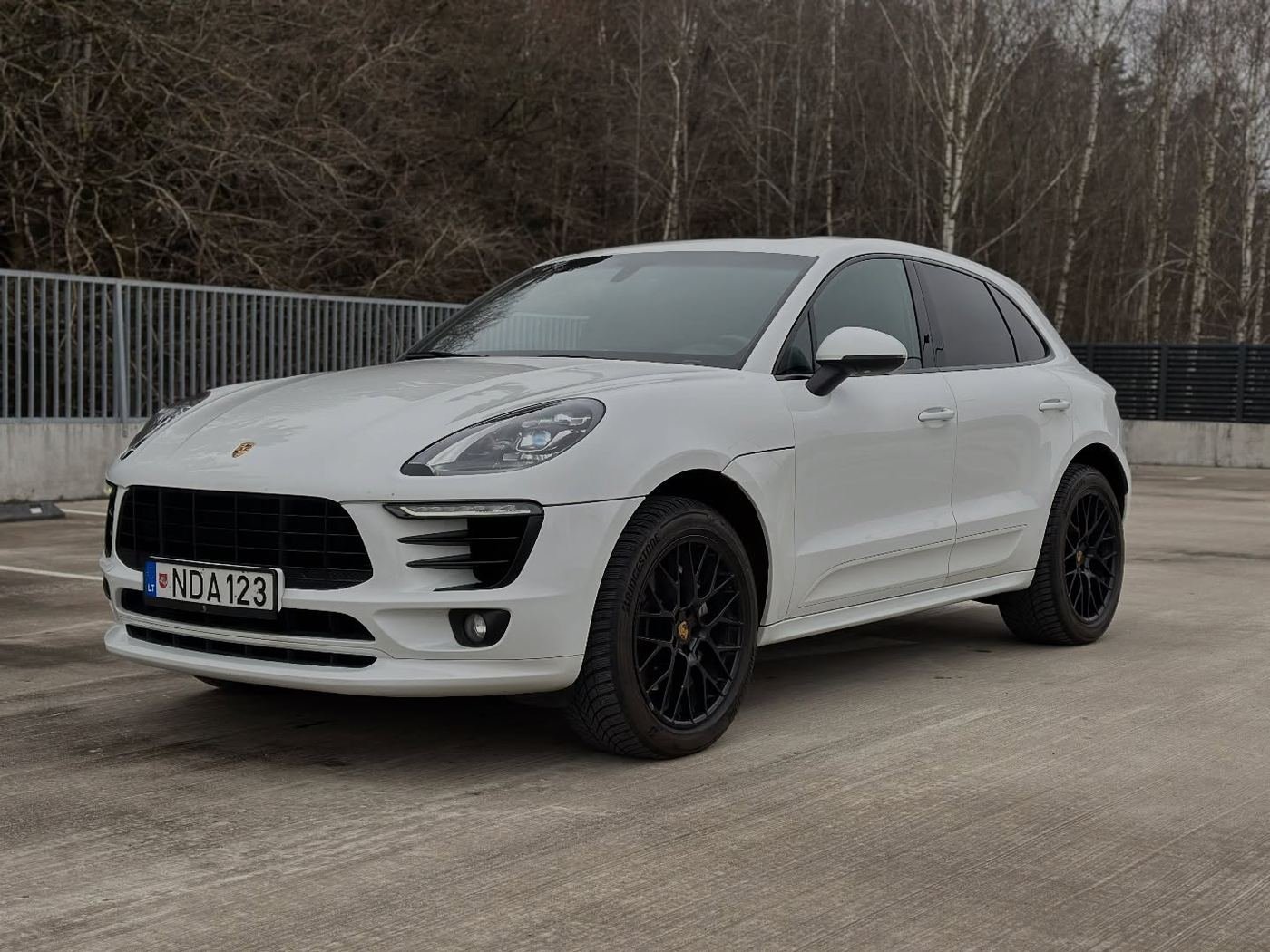 Porsche Macan S